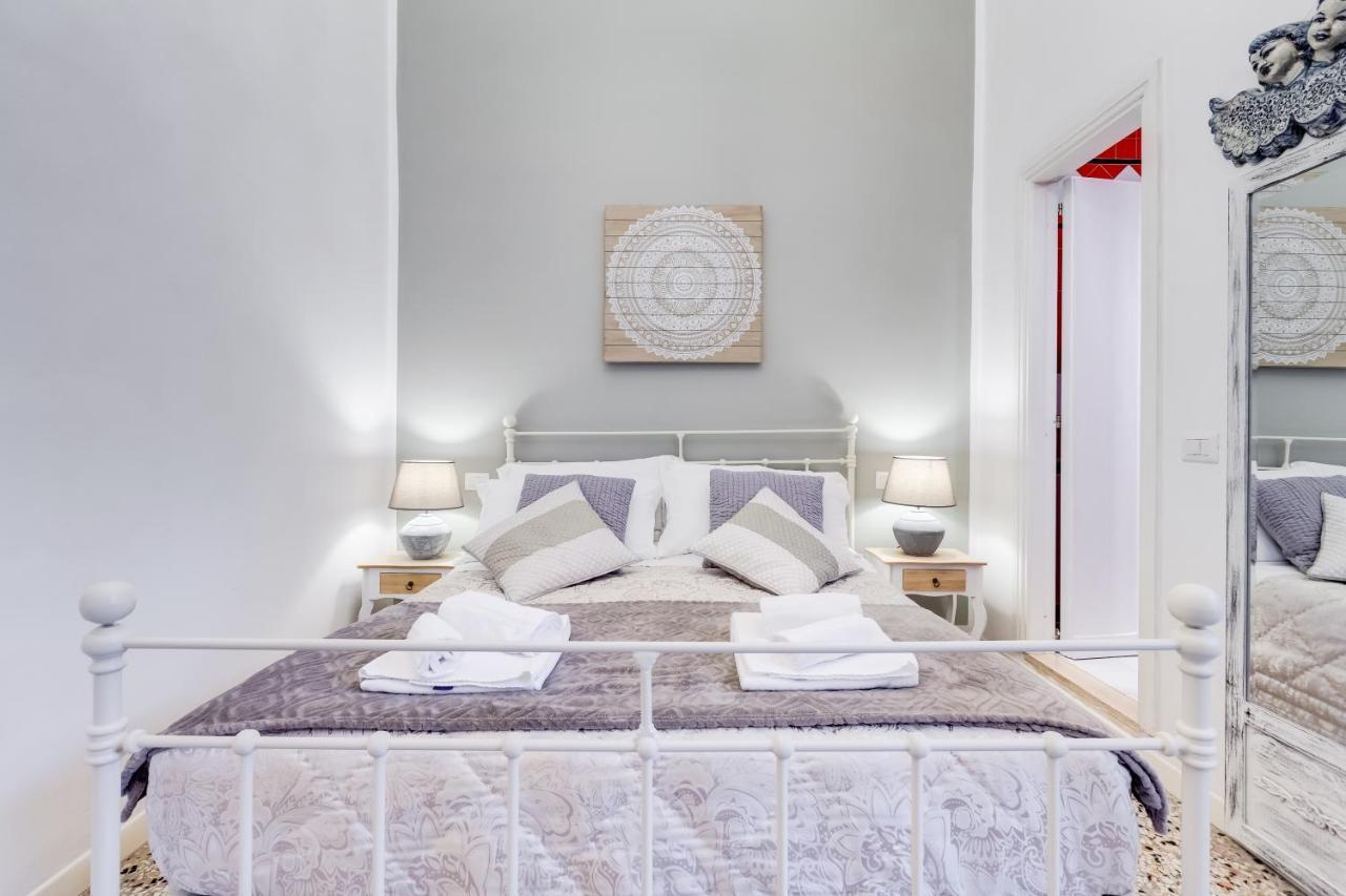 Monti Luxury Hotell Rom Exteriör bild