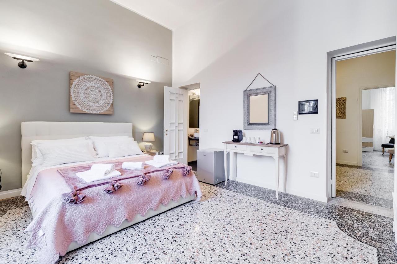Monti Luxury Hotell Rom Exteriör bild